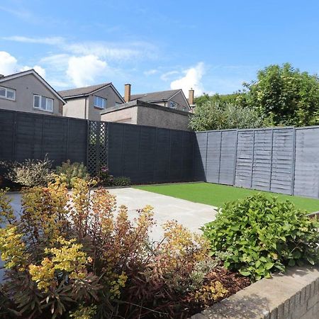Dunfermline - Luxury 3 Bedroom 2 Bathroom Detached House With Garden ภายนอก รูปภาพ
