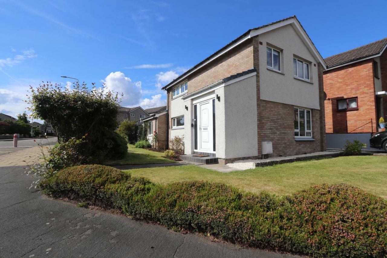Dunfermline - Luxury 3 Bedroom 2 Bathroom Detached House With Garden ภายนอก รูปภาพ
